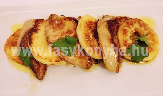 eloetel Tokaji aszúban érlelt libamáj almával