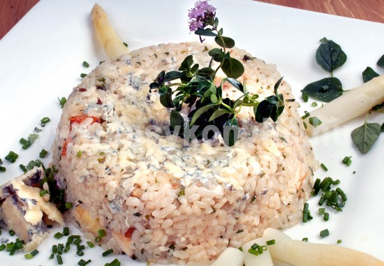 foetel Jércerizottó oregánóvirággal