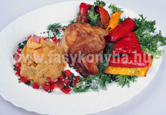 foetel Kapros sült csirke hagymás tört burgonyával