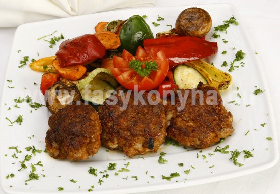 foetel Kedvenc fasírtom grillezett zöldségekkel