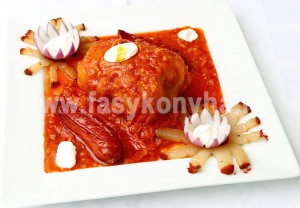 foetel Libahússal és gerslivel töltött káposzta