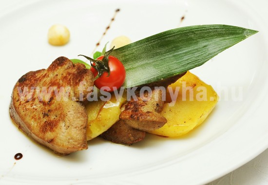 foetel Libamáj szeletek mézben karamellizált almával