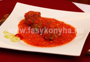 foetel Paradicsomos húsgombóc