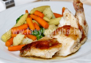 foetel Rizlinges mézes csirkemell vajas párolt zöldségekkel 