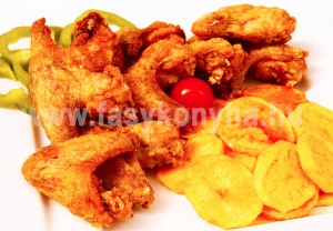 foetel Ropogós csirkeszárnyak tallérburgonyával