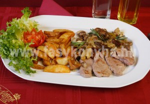 foetel Rozmaringos szűzérme erdei pirított gombával