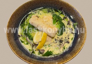 Süllőfilé brokkolis sajtmártással 