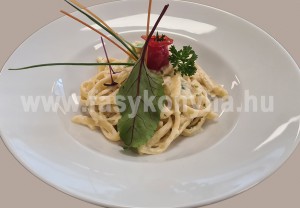 foetel Snidlinges tejszínes sajtos metélt