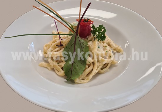 foetel Snidlinges tejszínes sajtos metélt