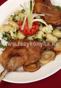 foetel Libacomb petrezselymes burgonyával