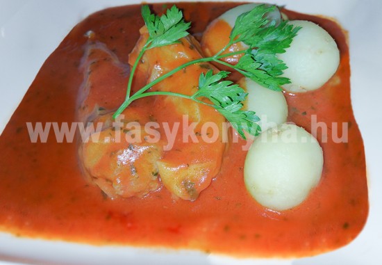 foetel Töltött paprika sós burgonyával